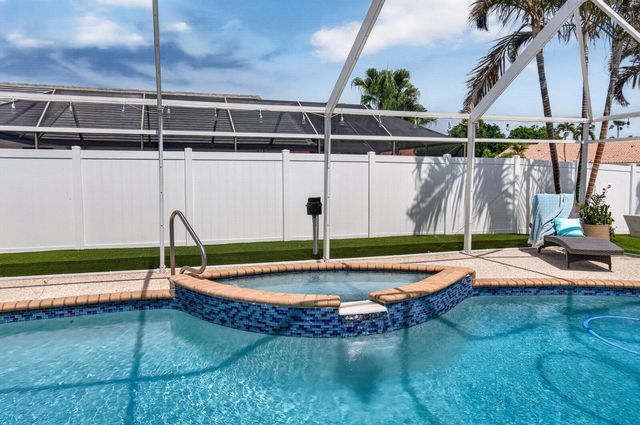 22052 Martella Avenue, Boca Raton, FL 33433