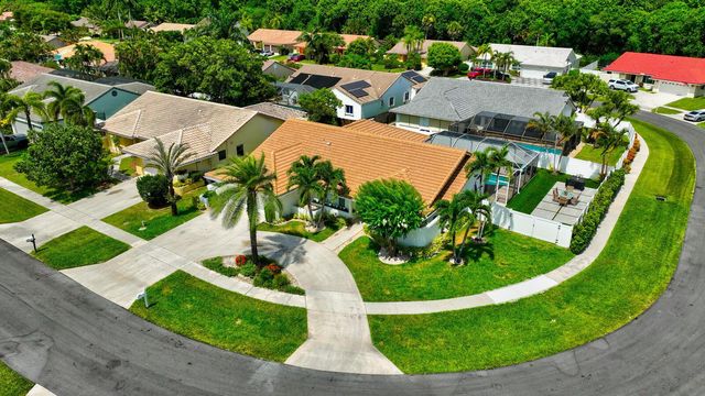 22052 Martella Avenue, Boca Raton, FL 33433