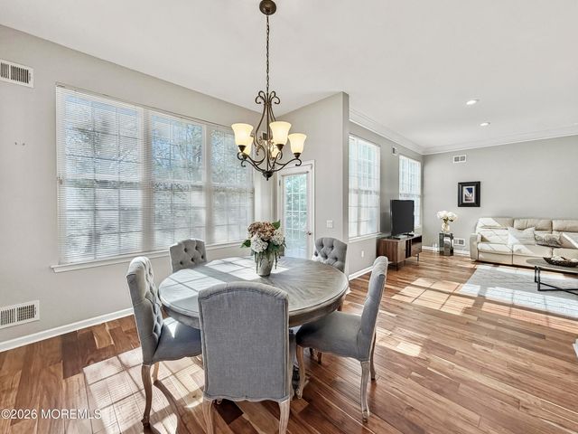 1 Bay Hill Road, Jackson, NJ 08527