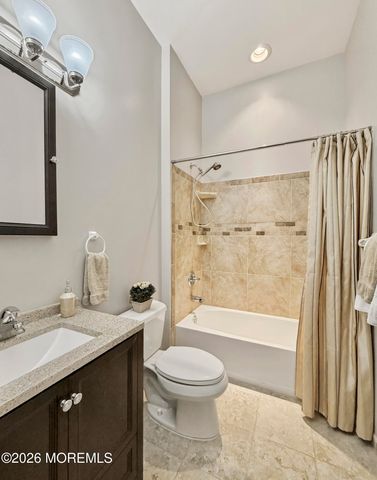 1 Bay Hill Road, Jackson, NJ 08527