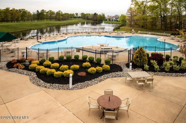 1 Bay Hill Road, Jackson, NJ 08527