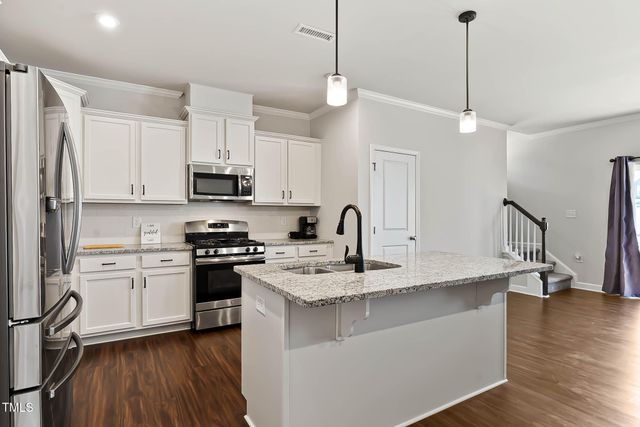 200 Hidden Run Lane, Holly Springs, NC 27540