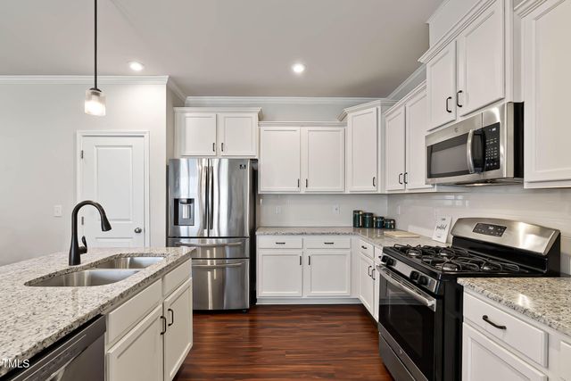 200 Hidden Run Lane, Holly Springs, NC 27540