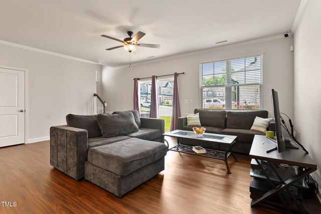 200 Hidden Run Lane, Holly Springs, NC 27540
