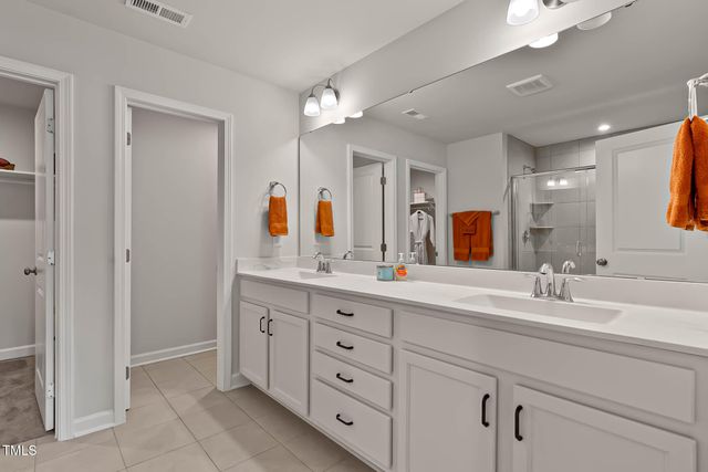 200 Hidden Run Lane, Holly Springs, NC 27540