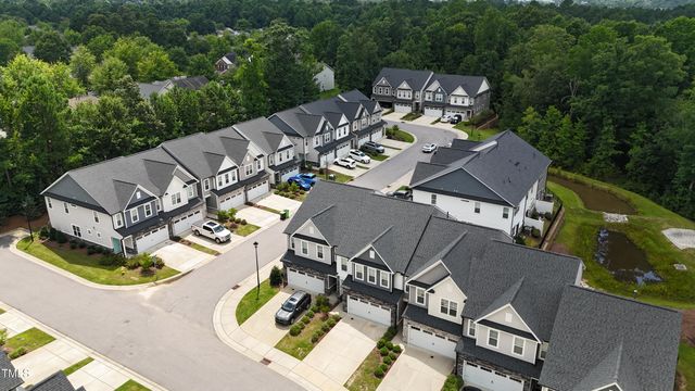 200 Hidden Run Lane, Holly Springs, NC 27540