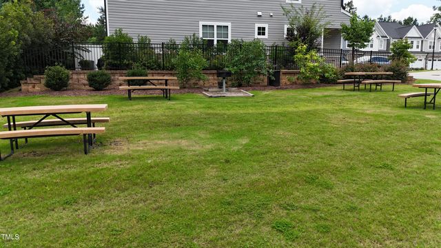 200 Hidden Run Lane, Holly Springs, NC 27540