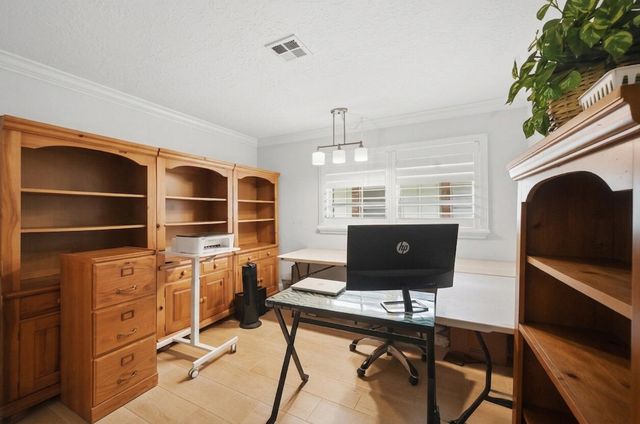 324 Orange Tree Drive 4, Atlantis, FL 33462