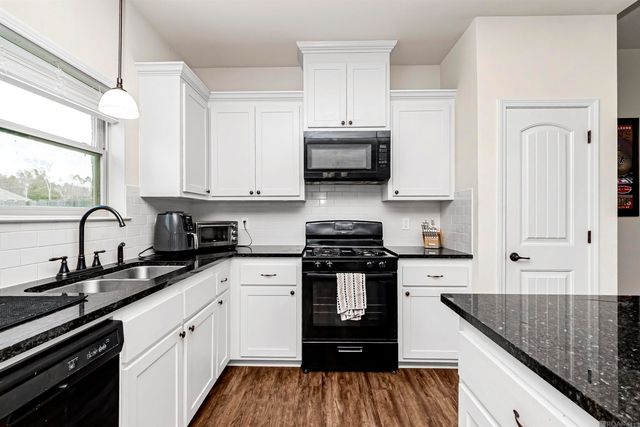 4715 E Sunset Loop, Addis, LA 70710