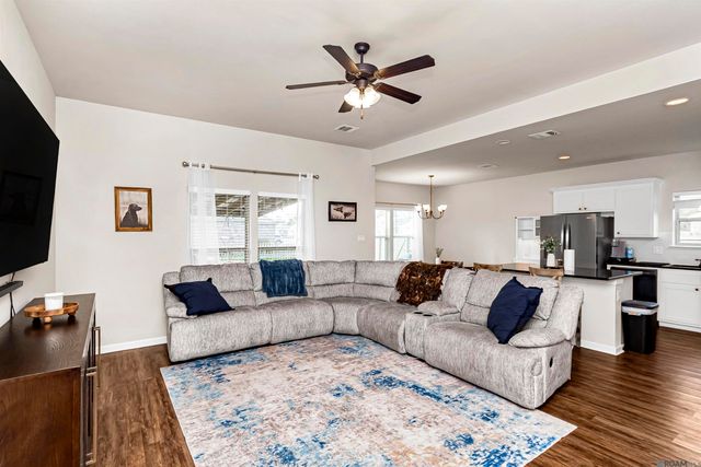 4715 E Sunset Loop, Addis, LA 70710