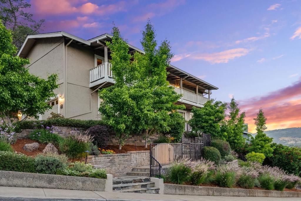 Image 2 of property listing at 545 Bonnie View Court, Morgan Hill, CA 95037