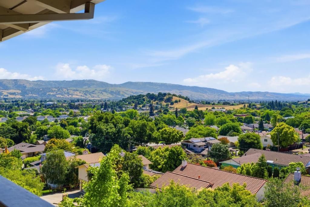Image 37 of property listing at 545 Bonnie View Court, Morgan Hill, CA 95037