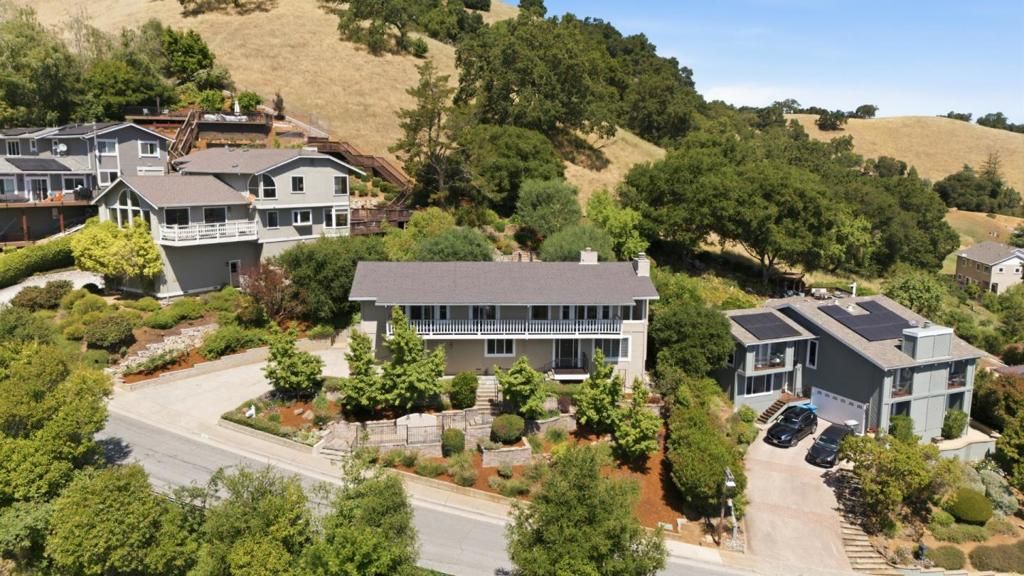 Image 54 of property listing at 545 Bonnie View Court, Morgan Hill, CA 95037