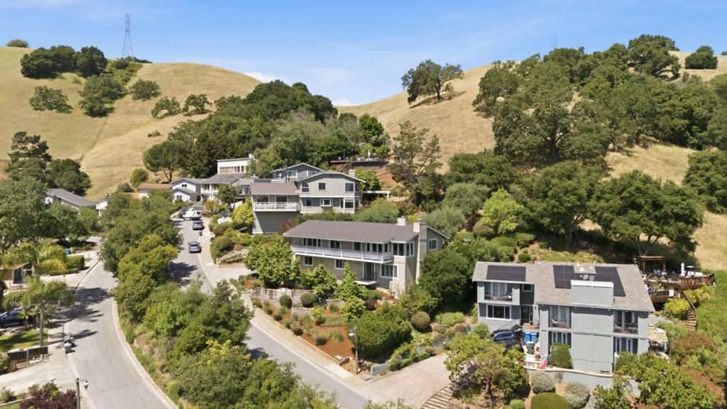 Image 58 of property listing at 545 Bonnie View Court, Morgan Hill, CA 95037