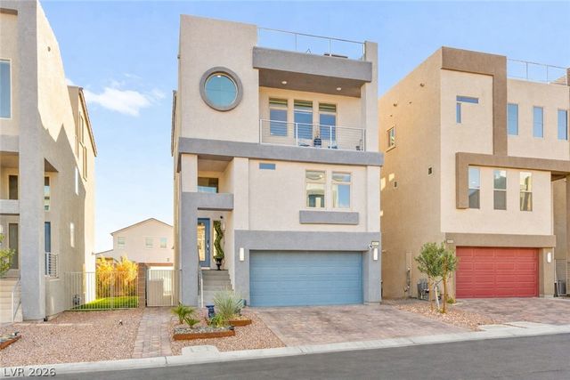 8011 Haywood Estate Avenue, Las Vegas, NV 89113