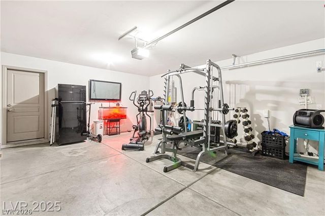 8011 Haywood Estate Avenue, Las Vegas, NV 89113