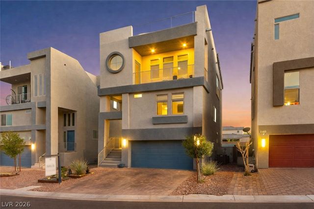 8011 Haywood Estate Avenue, Las Vegas, NV 89113