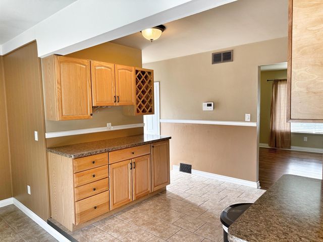 20525 Shores Street, Saint Clair Shores, MI 48080