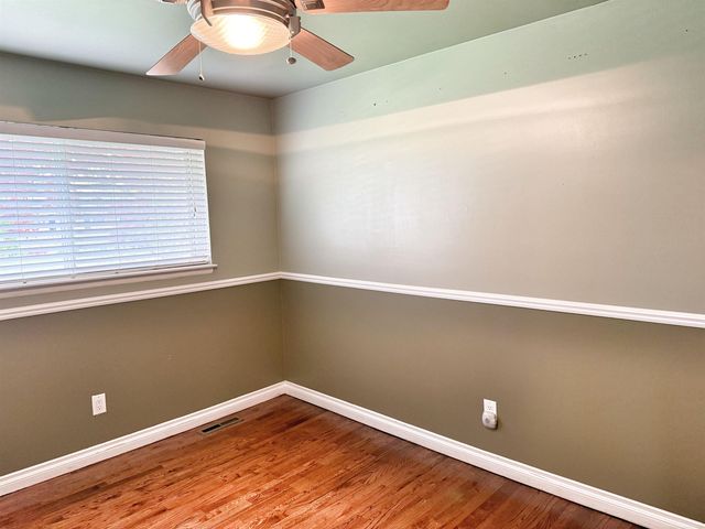 20525 Shores Street, Saint Clair Shores, MI 48080