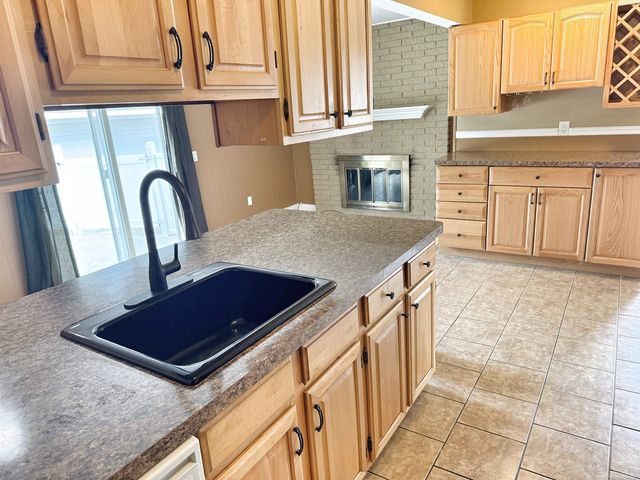 20525 Shores Street, Saint Clair Shores, MI 48080