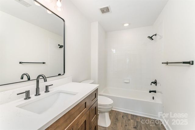 718 W Trade Street 314, Charlotte, NC 28202
