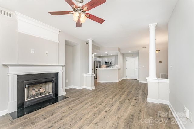 718 W Trade Street 314, Charlotte, NC 28202