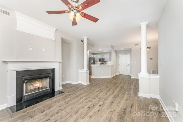 718 W Trade Street 314, Charlotte, NC 28202