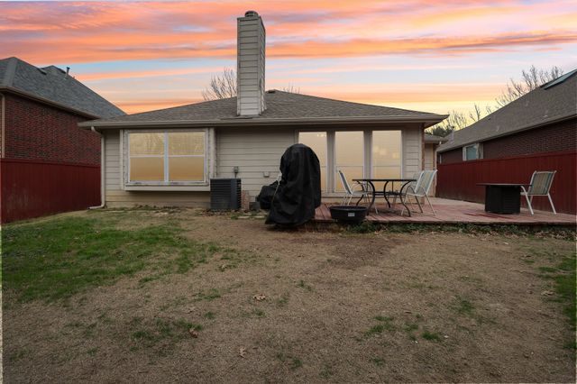 7038 Panavision Trail, Dallas, TX 75249