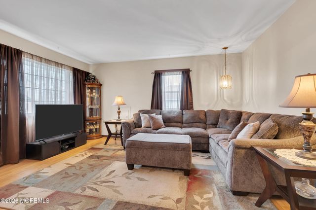 30 Brown Avenue, Hazlet, NJ 07730