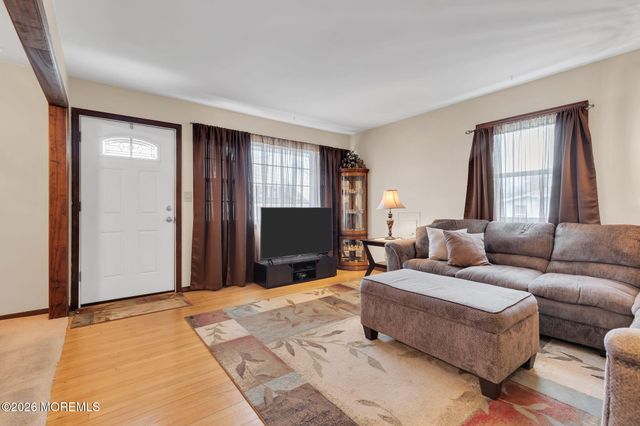 30 Brown Avenue, Hazlet, NJ 07730