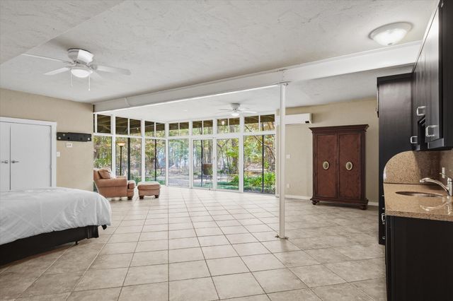 10461 County Road 2460, Poetry, TX 75160