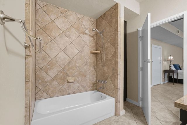 10461 County Road 2460, Poetry, TX 75160