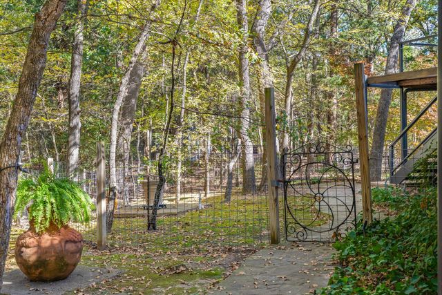 10461 County Road 2460, Poetry, TX 75160