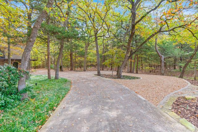 10461 County Road 2460, Poetry, TX 75160