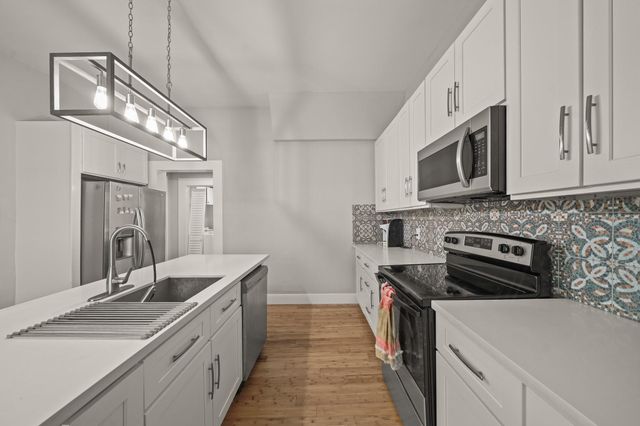 3403 Ursuline Street, Galveston, TX 77550