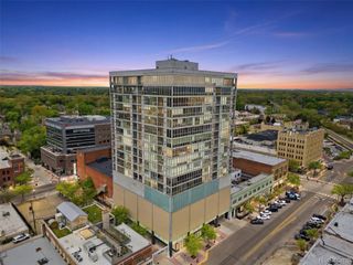 432 S Washington Avenue 905, Royal Oak, MI 48067