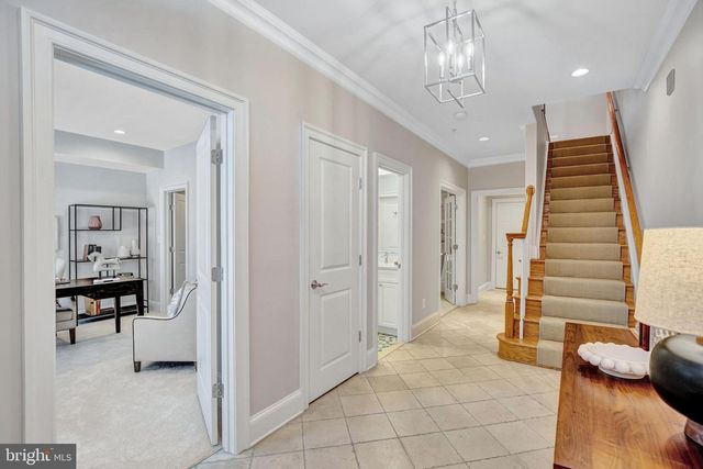 1820 CARPENTER RD, Alexandria, VA 22314