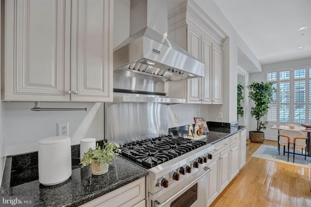 1820 CARPENTER RD, Alexandria, VA 22314