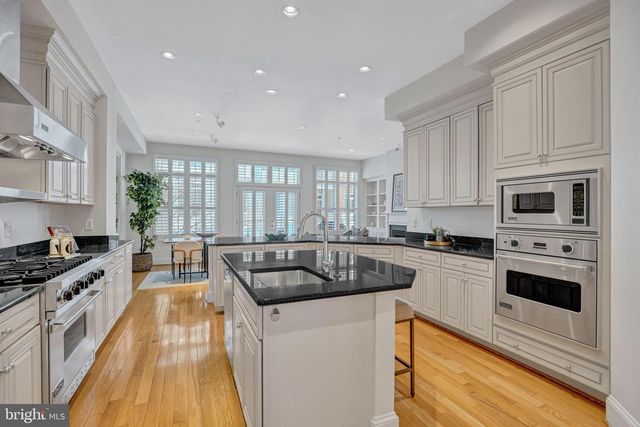 1820 CARPENTER RD, Alexandria, VA 22314