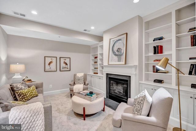 1820 CARPENTER RD, Alexandria, VA 22314