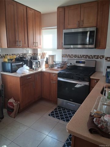 221-30 103rd Avenue, Queens Village, NY 11429