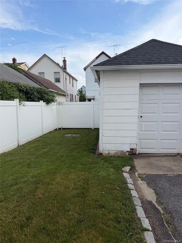 221-30 103rd Avenue, Queens Village, NY 11429
