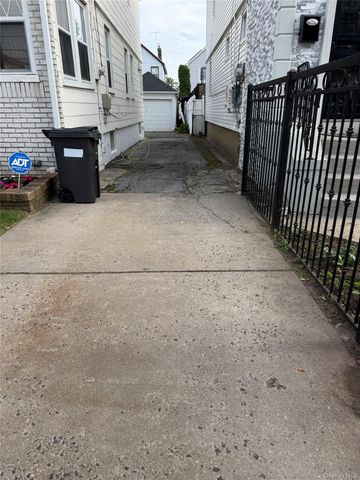 221-30 103rd Avenue, Queens Village, NY 11429