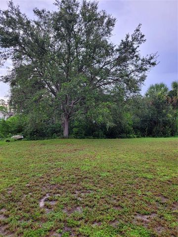 13482 DARNELL AVENUE, Port Charlotte, FL 33981