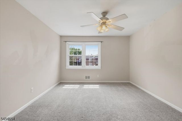 14 Dartmouth Ave 3B, Bridgewater Twp., NJ 08807