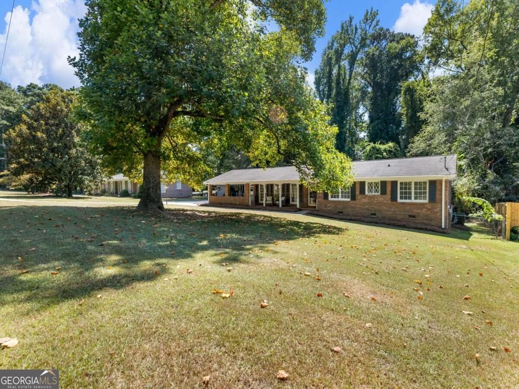 2065 Oak Road, Snellville, GA 30078 — photo 3