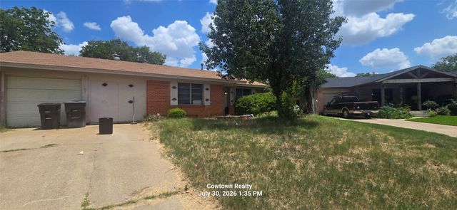 1053 Cole Court, Fort Worth, TX 76115