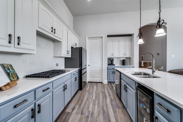 8325 Inverness, The Colony, TX 75056