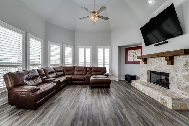 8325 Inverness, The Colony, TX 75056