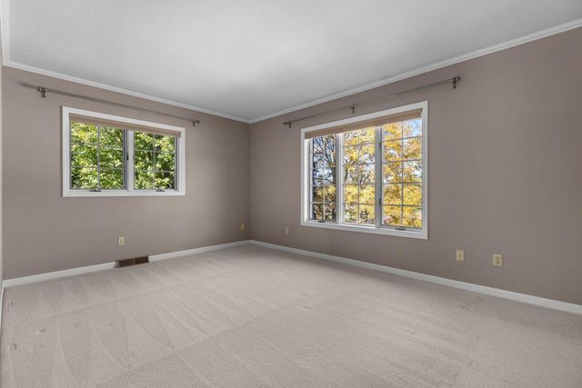 1580 ARBORETUM DRIVE, Oshkosh, WI 54901